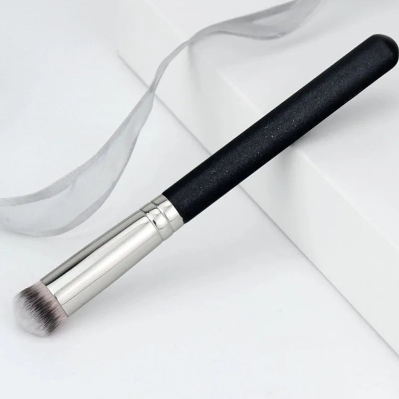 Foundation Concealer Brush